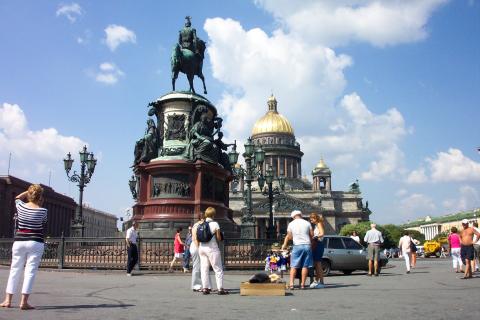 image Plaza de San Isaac, San Petersburgo, Rusia