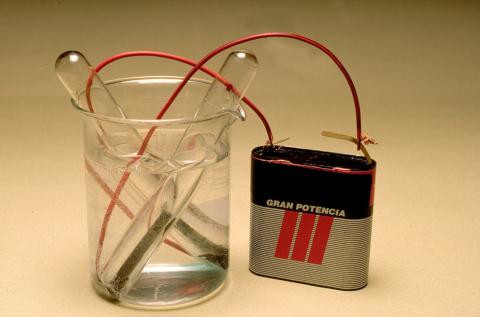 image electrolisis del agua