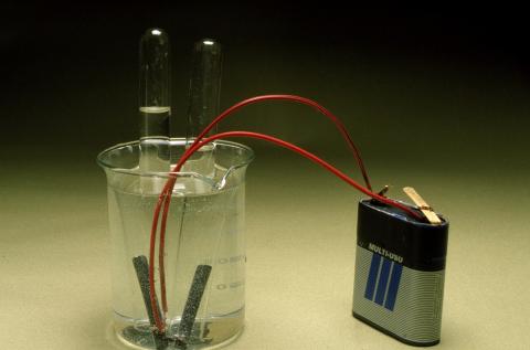 image electrolisis del agua