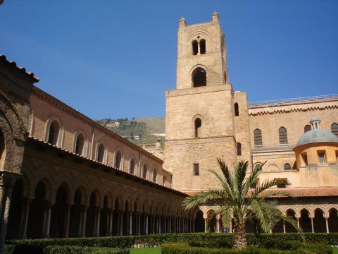 image Claustro de la Abadía de Monreal, Sicilia