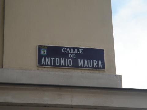image Placa de Calle Antonio Maura