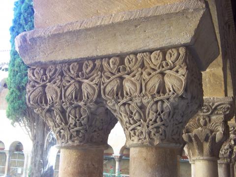 image Capitel "La filigrana", Monasterio Santo Domingo de Silos, Burgos