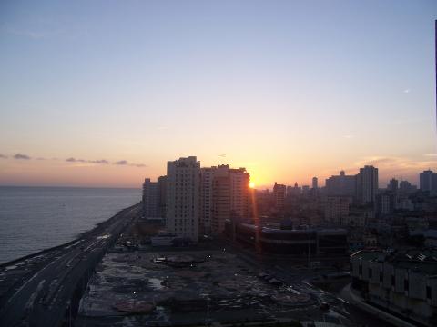 image Amanecer en La Habana, Cuba