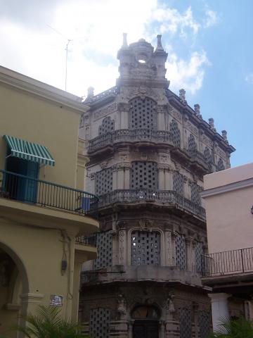 image Casa, Plaza Vieja, La Habana, Cuba