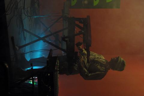 image Teclista en actuación musical