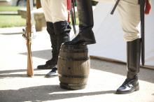 image Recreación de la Guerra de la Independencia en Segovia: Demostración de disparos de armas de las tropas españolas