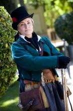 image Recreación de la Guerra de la Independencia en Segovia: Mujer civil de Galicia organizada militarmente para defender la ciudad de las tropas napoleónicas
