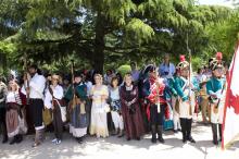 image Recreación de la Guerra de la Independencia en Segovia: Pueblo llano preparándose para la batalla junto a tropas españolas