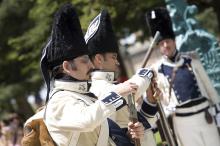 image Recreación de la Guerra de la Independencia en Segovia: Demostración de disparos con armas de la época napoleónica