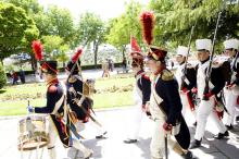 image Recreación de la Guerra de la Independencia en Segovia: Retirada de las tropas del Alcázar de la ciudad después de las demostraciones