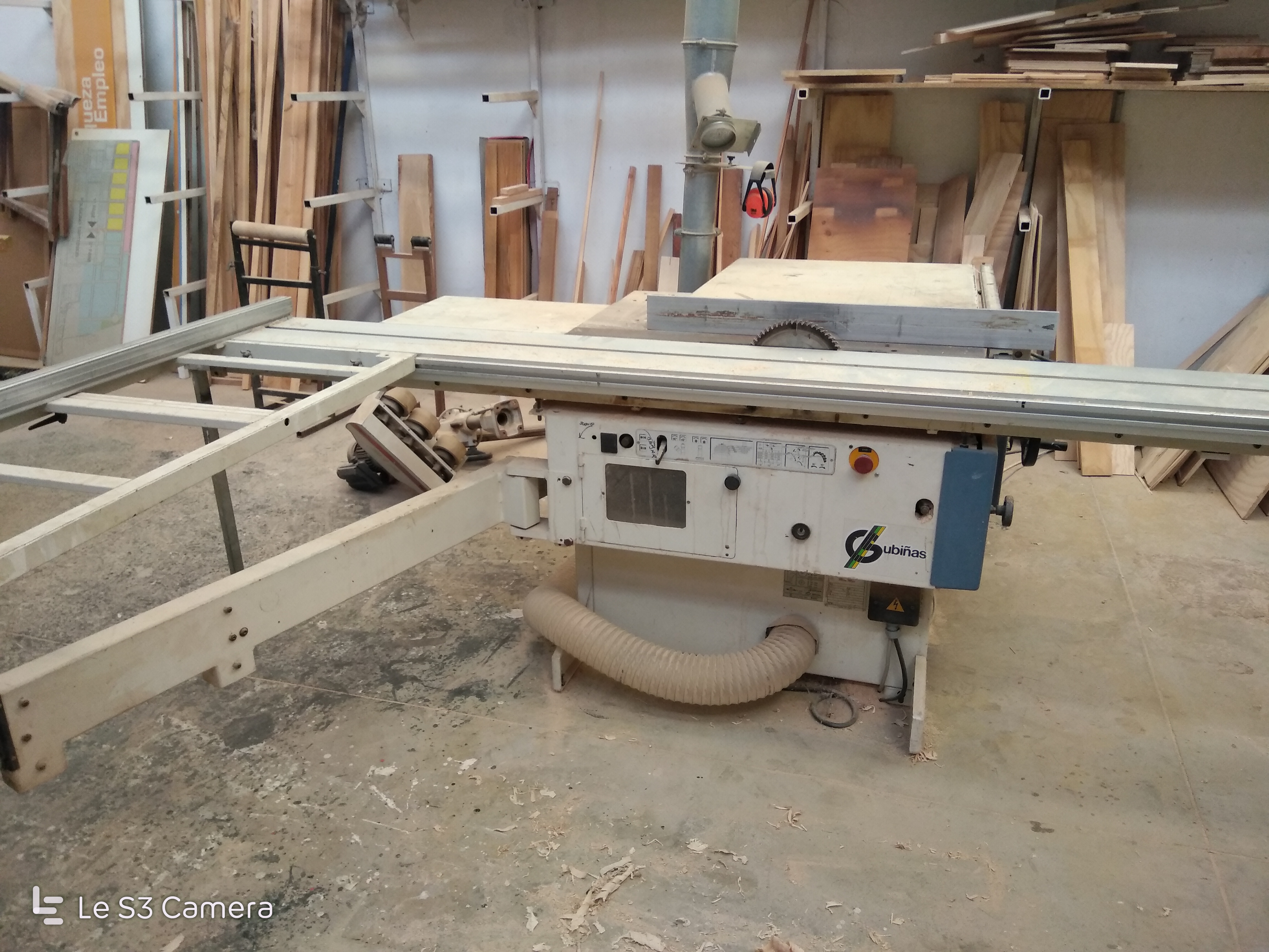 OPINION SOBRE DISPOSITIVOS MOVILES EN EL AULA