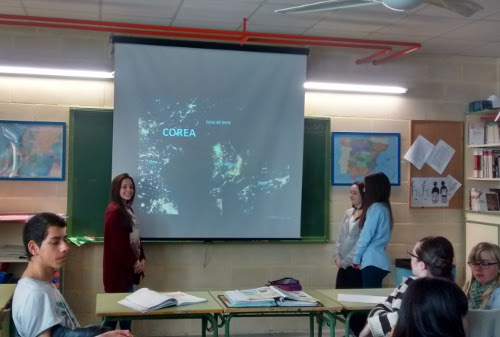 Salir del aula para motivar a los alumnos y aprender más. ABP fuera del aula.