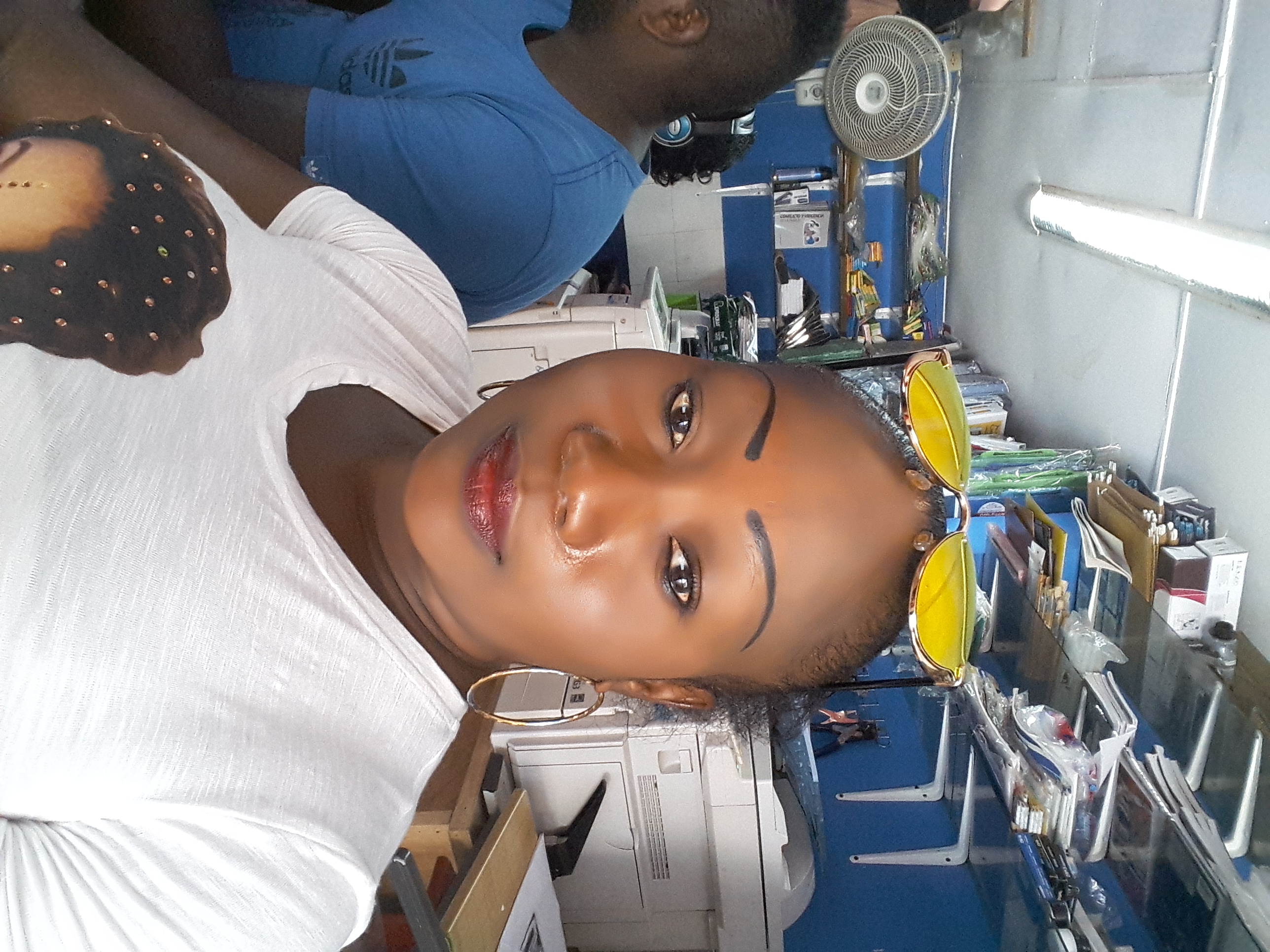 users photo MARIA ISAURA 