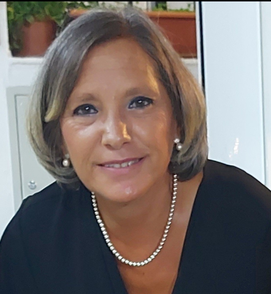 users photo MARÍA DE LOS ÁNGELES