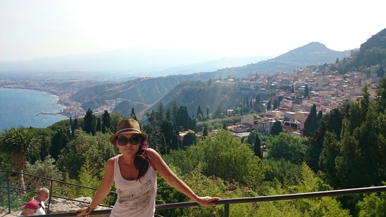 users photo Victoria