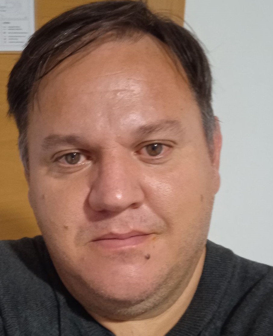 users photo José Luis