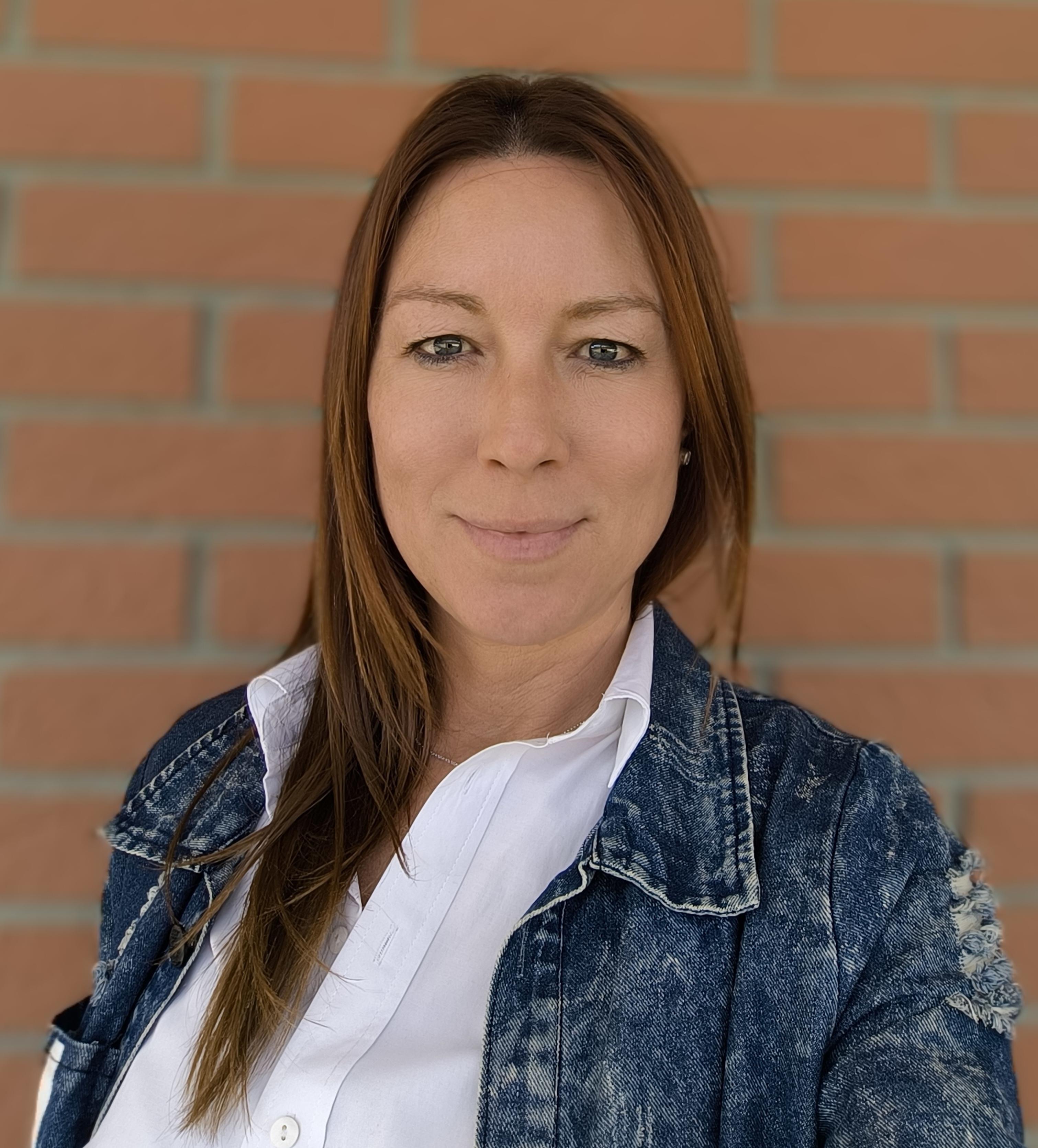 users photo ANA ISABEL