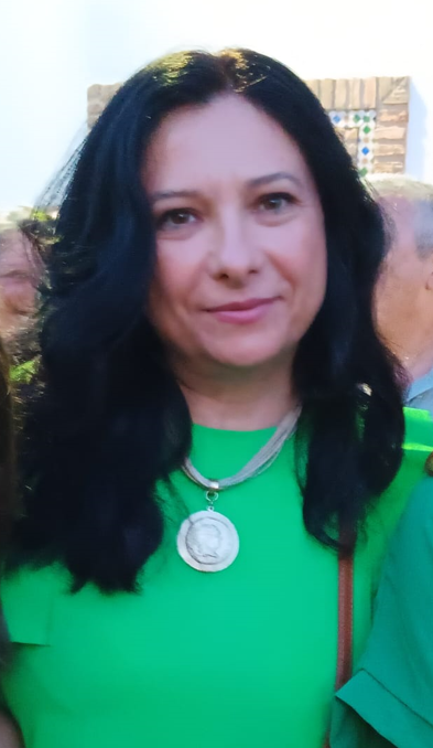 users photo Isabel Capilla