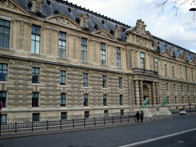 image Museo del Louvre: Puerta de los Leones