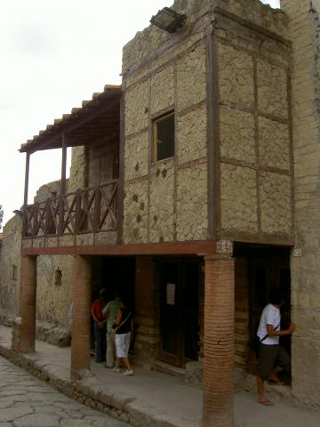 image Exterior de la Casa Trellis (Graticcio) en Herculano