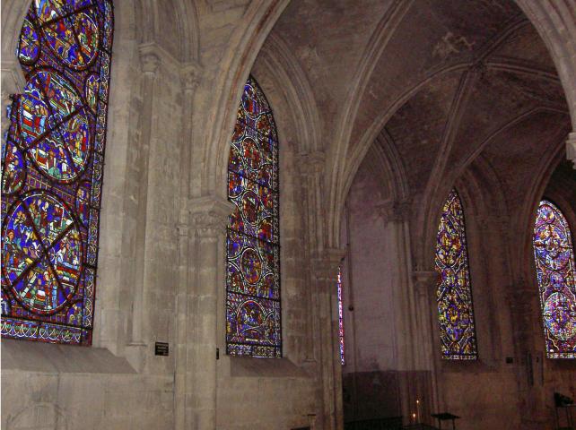 image Interior de la Catedral de Saint-Etienne de Bourges (Francia)