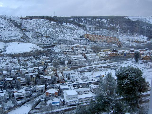 image Vista nevada de Llanos de la Perdiz (Granada)