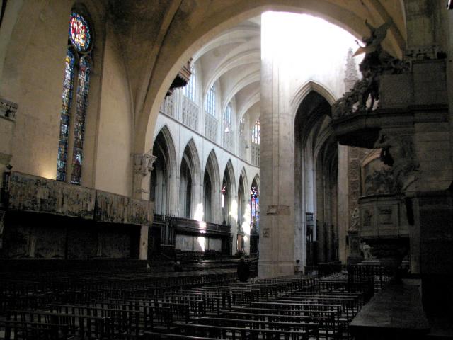 image Interior de la Catedral de Saint-Étienne de Toulouse (Francia)
