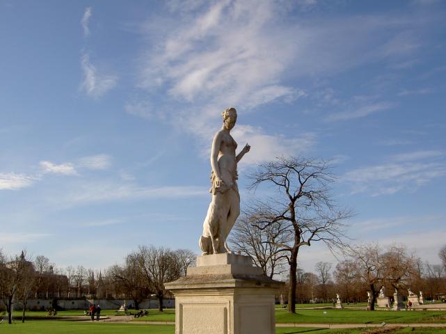 image Escultura en el Jardín de las Tullerías, París (Francia)