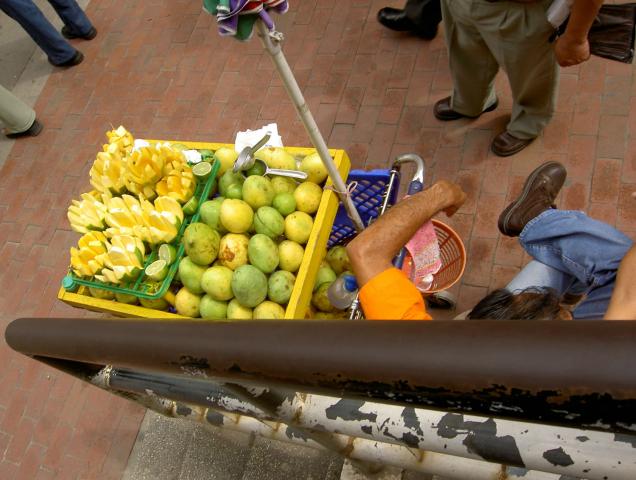 image Venta ambulante en Colombia