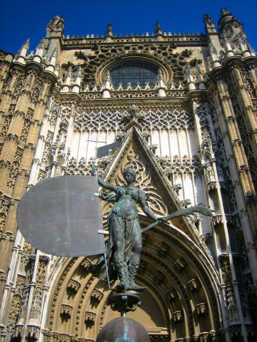 image Replica El Giraldillo, Catedral de Sevilla (España)