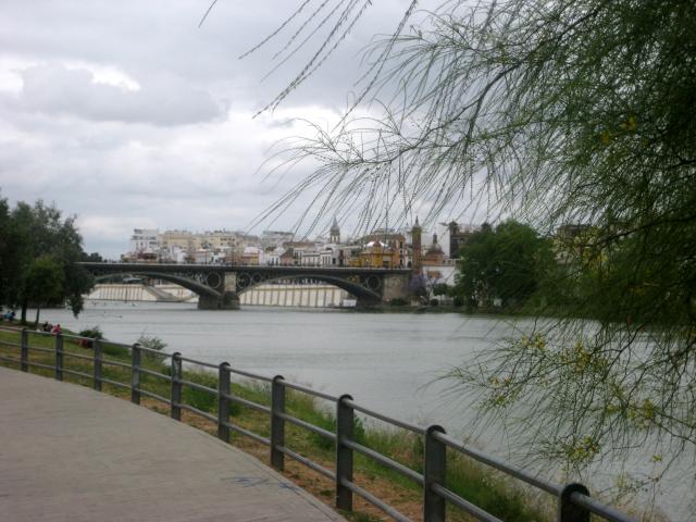 image Puente de Triana, Sevilla (España)