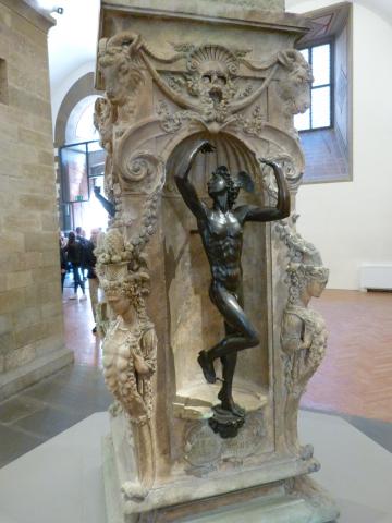 image Estatua en el Museo nacional de Bargello