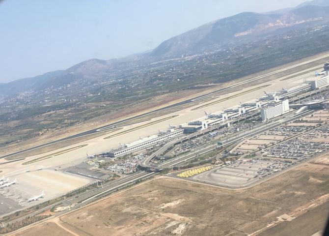 image  Aeropuerto de Atenas
