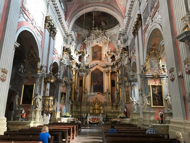 image Interior De la Iglesia de Santa Teresa 