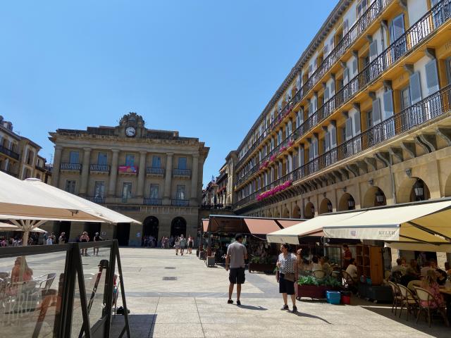 image Plaza de la Constitución (San Sebastián)