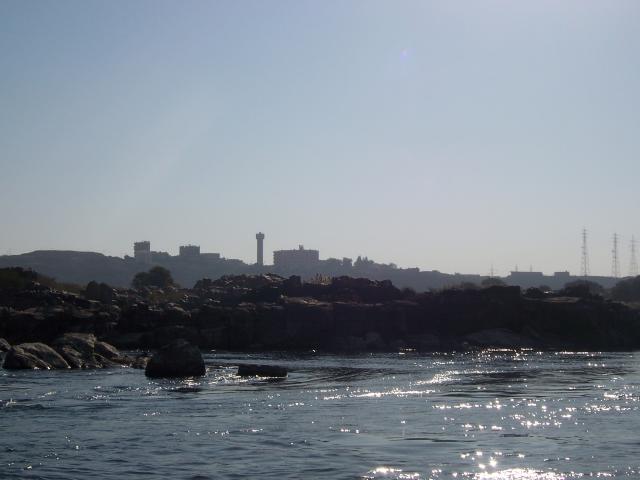 image Hotel visto desde el Nilo, Asuán, Egipto