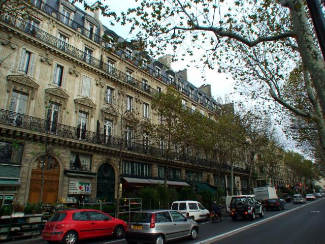 image Fachada clásica en el Barrio Latino, París