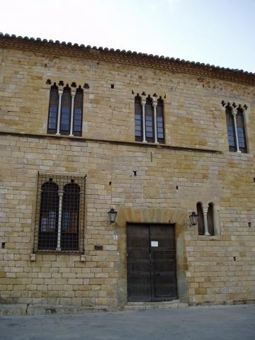 image Fachada del Castillo de Peratallada, Girona