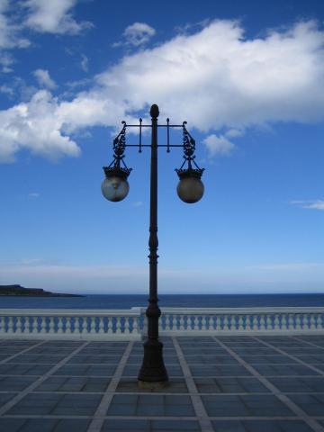 image Farola, Parque de la Magdalena, Santander