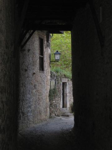 image Callejón, Santillana del Mar, Cantabria