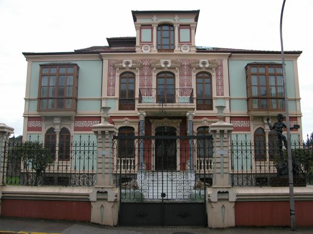 image Casa de Indiano, Llanes, Asturias