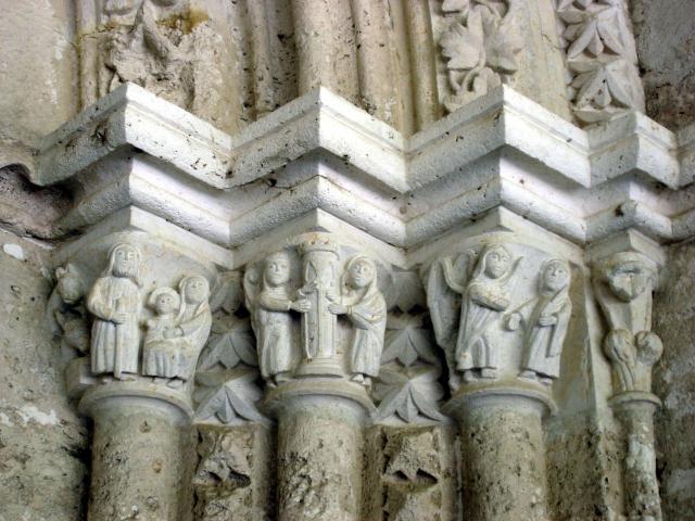 image Detalle de la portada de la Iglesia de Santa María de la Peña, Brihuega, Guadalajara