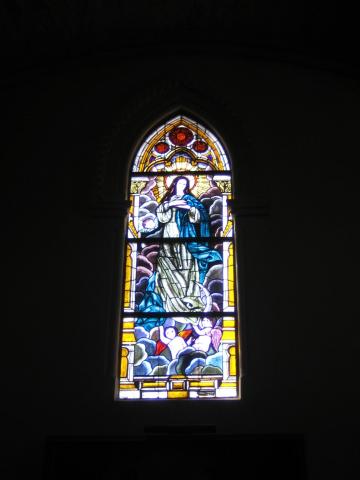 image Vidriera de la Iglesia de Santa María de la Peña, Brihuega, Guadalajara