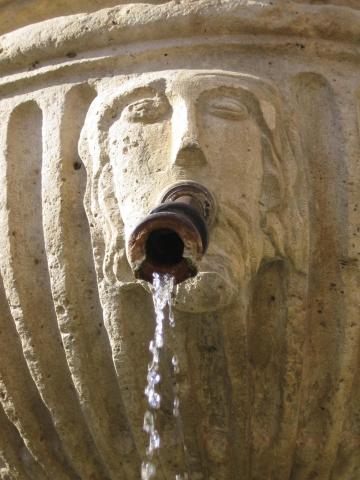image Detalle de la Fuente de los Cuatro Caños, Pastrana, Guadalajara