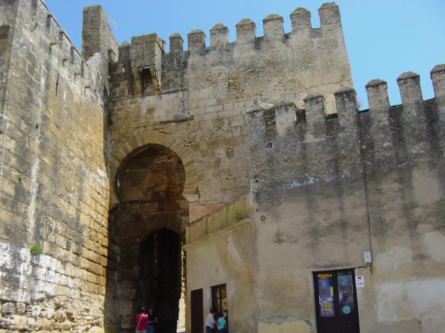 image Alcázar de la Puerta de Sevilla, Carmona (Sevilla)