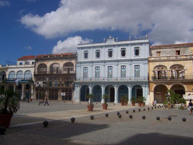 image Plaza Vieja, La Habana, Cuba