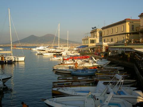 image Puerto pesquero de Borgo Marinari (Nápoles)