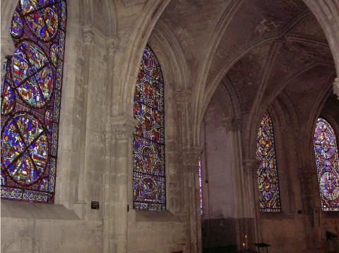 image Interior de la Catedral de Saint-Etienne de Bourges (Francia)