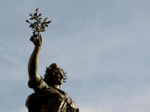 image Monumento a la República, París (Francia)