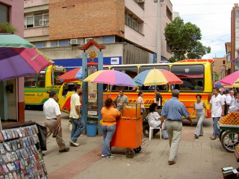 image Venta ambulante en Colombia